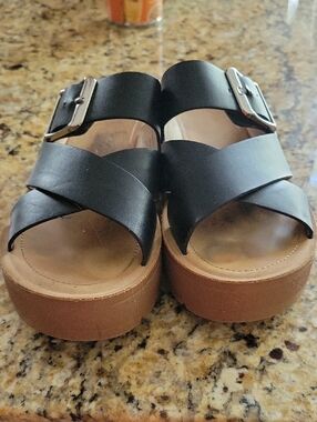 Soda Papaya Sandals